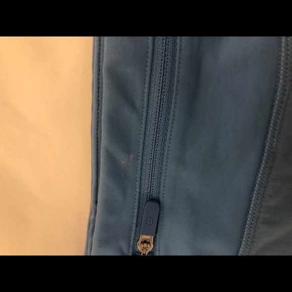 Lululemon Speed Up Short 2.5” - Picture 6 of 6